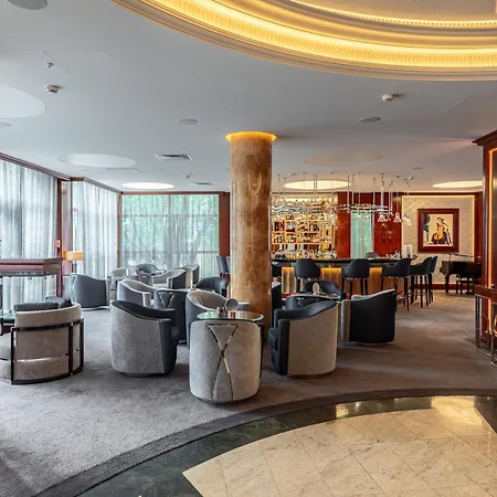 Haffner & - Destigo Hotel 5*