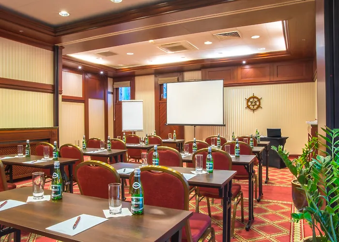 Haffner & - Destigo Hotel 5*