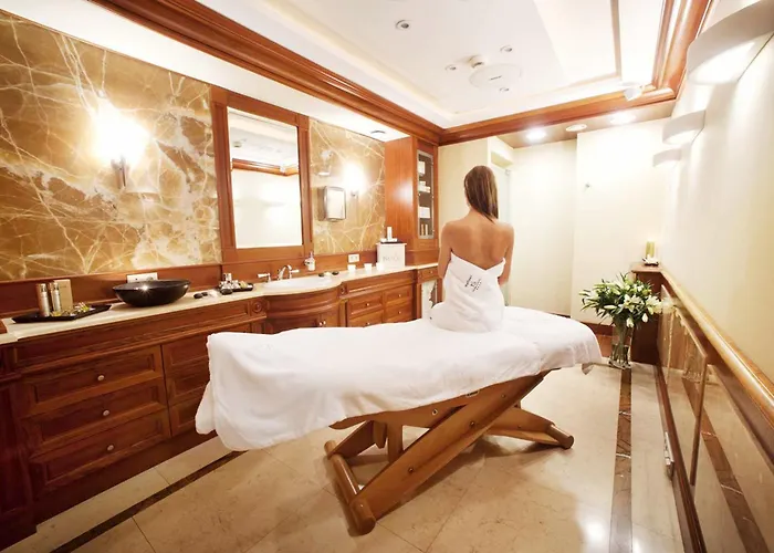 Haffner & - Destigo ホテル 5*